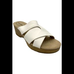 Easy Works Women's Ren Sandal White - Extra Wide